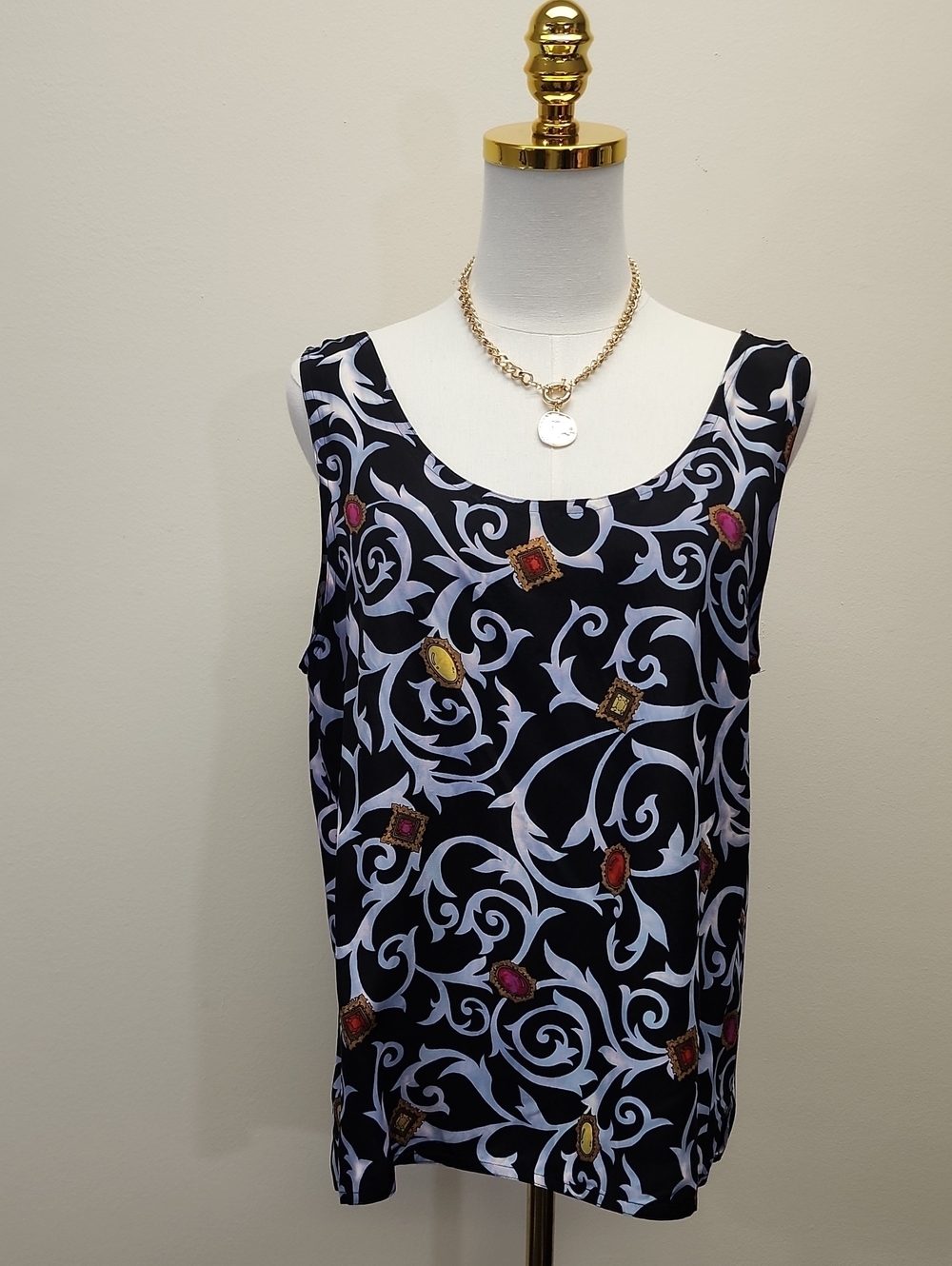 TotonKo Black White Scroll Print Sleeveless Shell Blouse Size 14